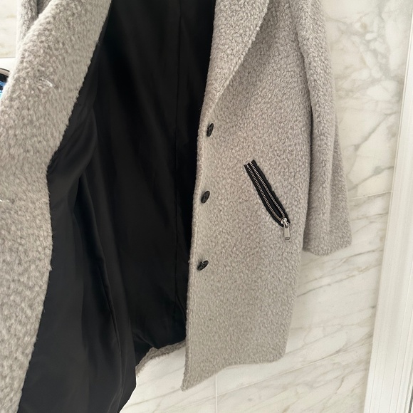 Andrew Marc Gray Wool and Alpaca Coat with Leather Trim - Picture 9 of 9